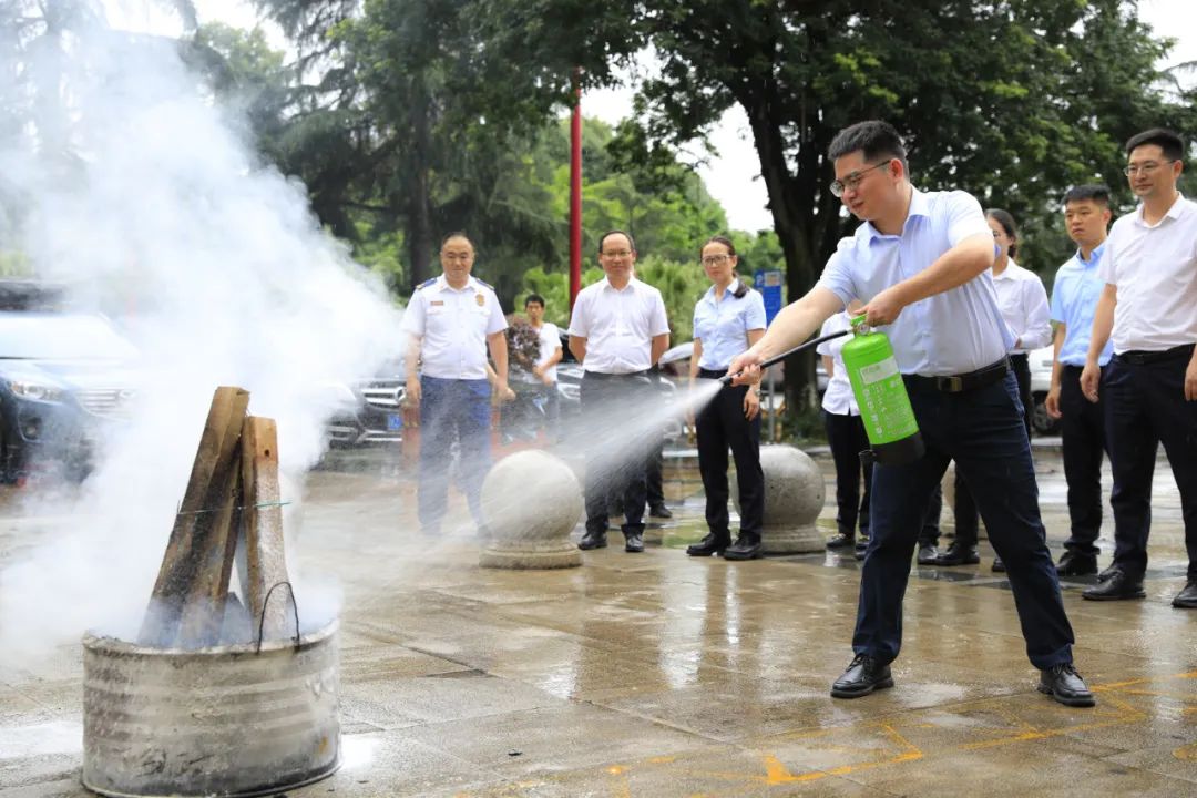 640 (2).jpg 640 (2).jpg